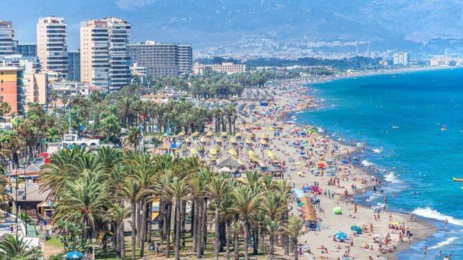 Carlos Beach Ground Floor Apartment & Parking Torremolinos Buitenkant foto